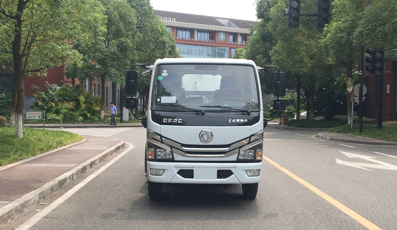 NDT5070GXW吸污車(chē)-1.jpg